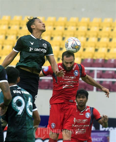 arema fc vs persikabo